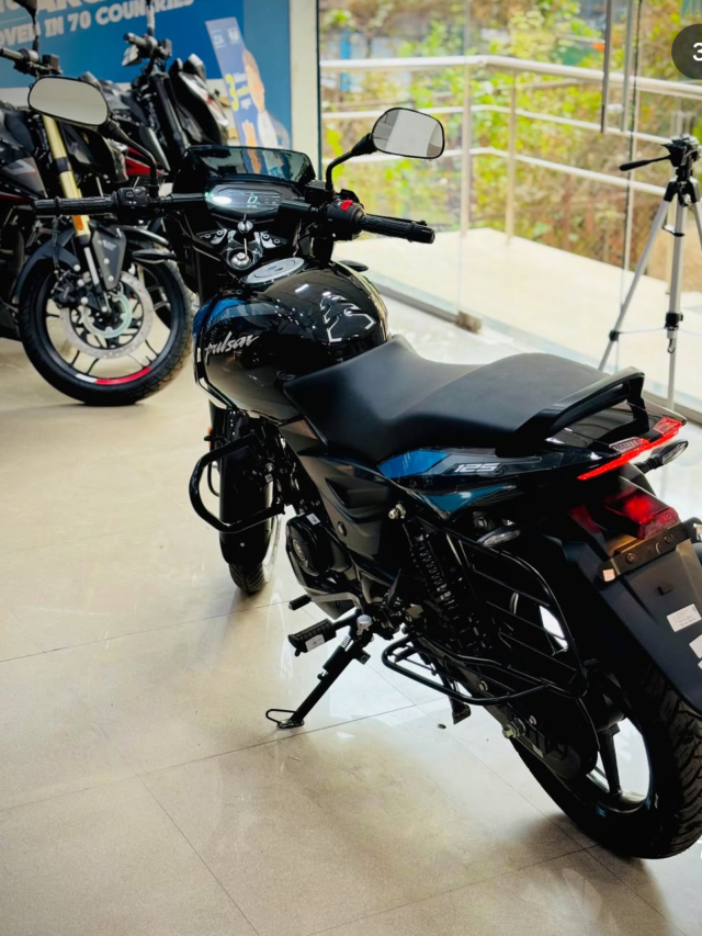 bajaj pulsur 125
